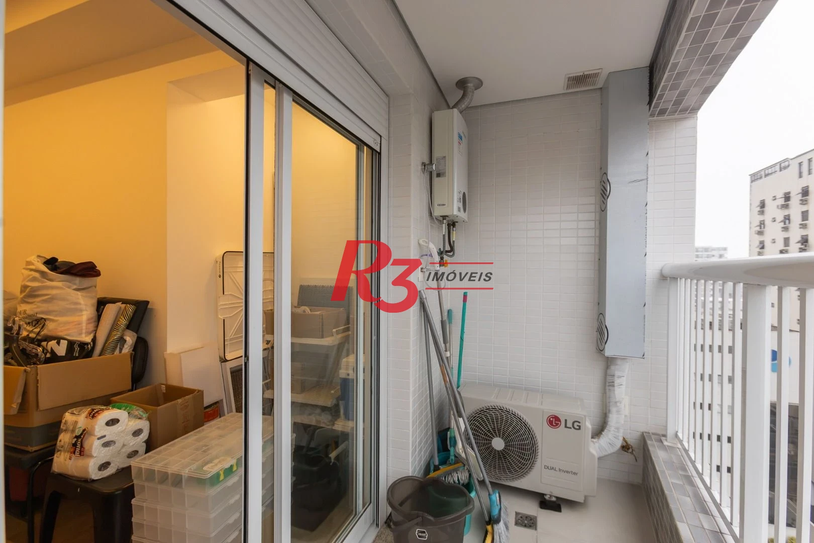 Apartamento com 2 dormitórios à venda, 65 m² por R$ 1.100.000,00 - Boqueirão - Santos/SP