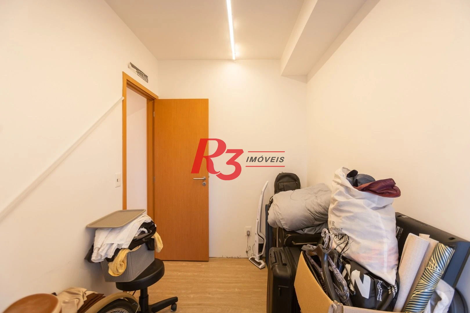 Apartamento com 2 dormitórios à venda, 65 m² por R$ 1.100.000,00 - Boqueirão - Santos/SP