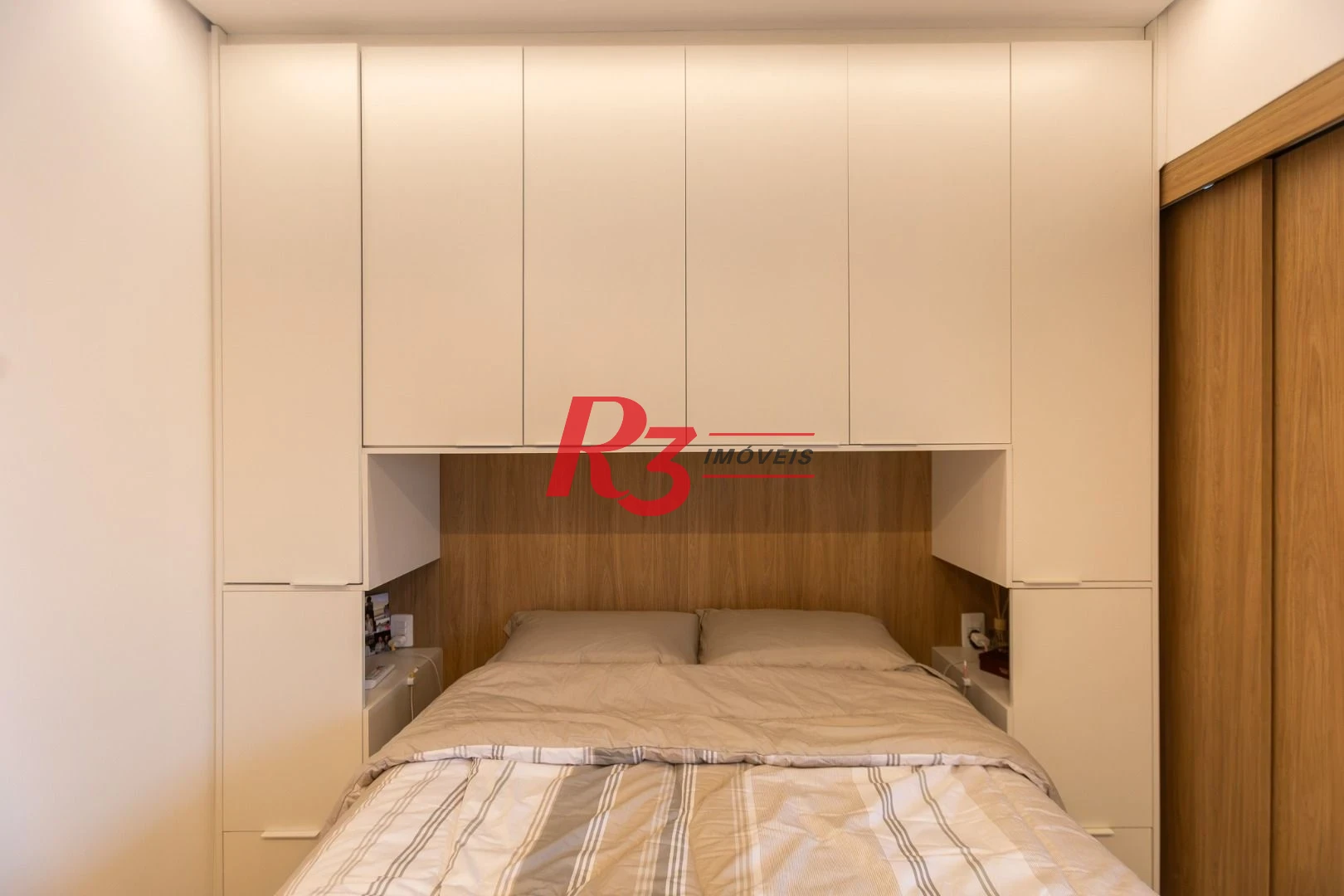 Apartamento com 2 dormitórios à venda, 65 m² por R$ 1.100.000,00 - Boqueirão - Santos/SP