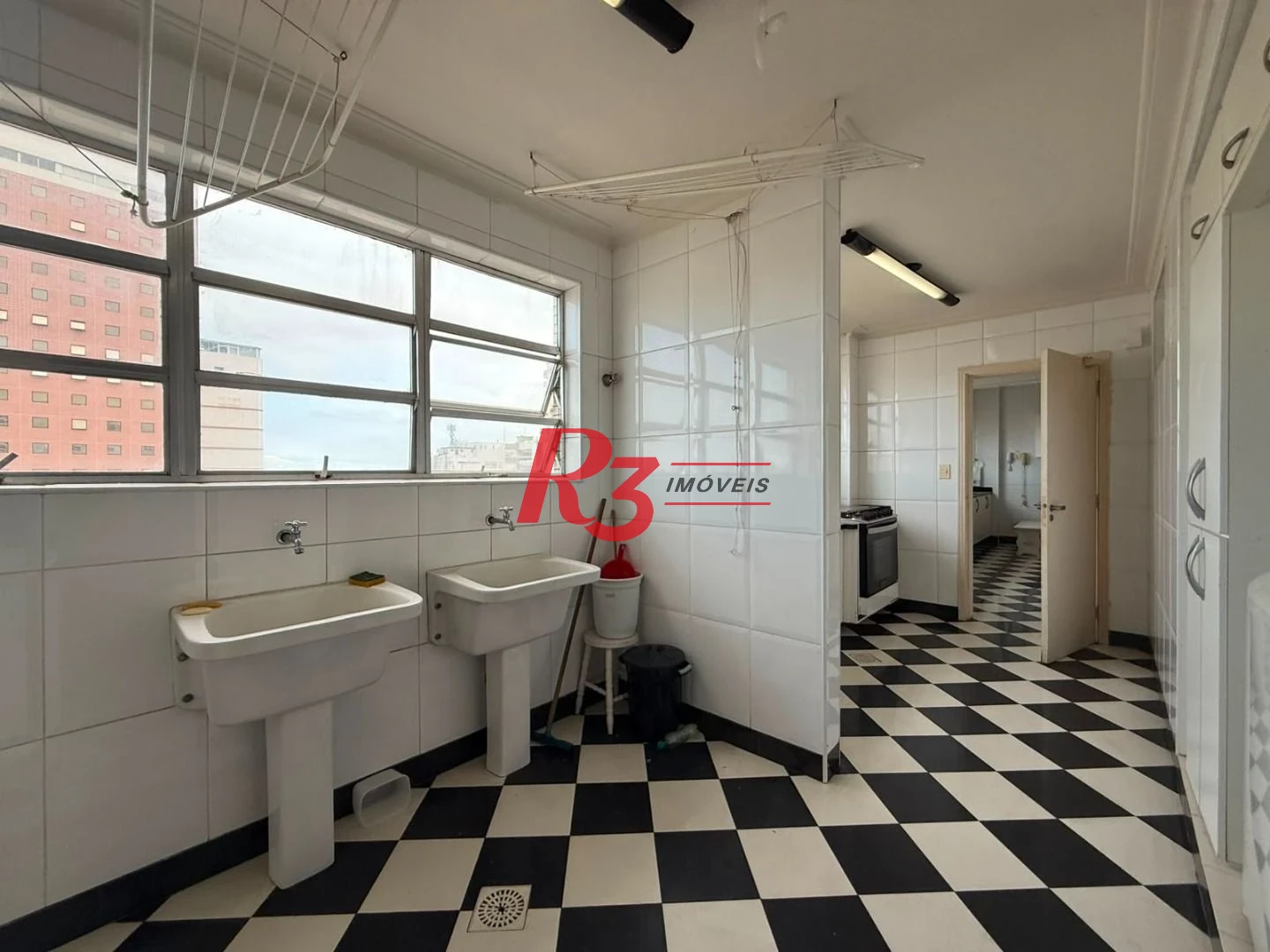 Apartamento com 4 dormitórios à venda, 405 m² por R$ 2.130.000,00 - Boqueirão - Santos/SP