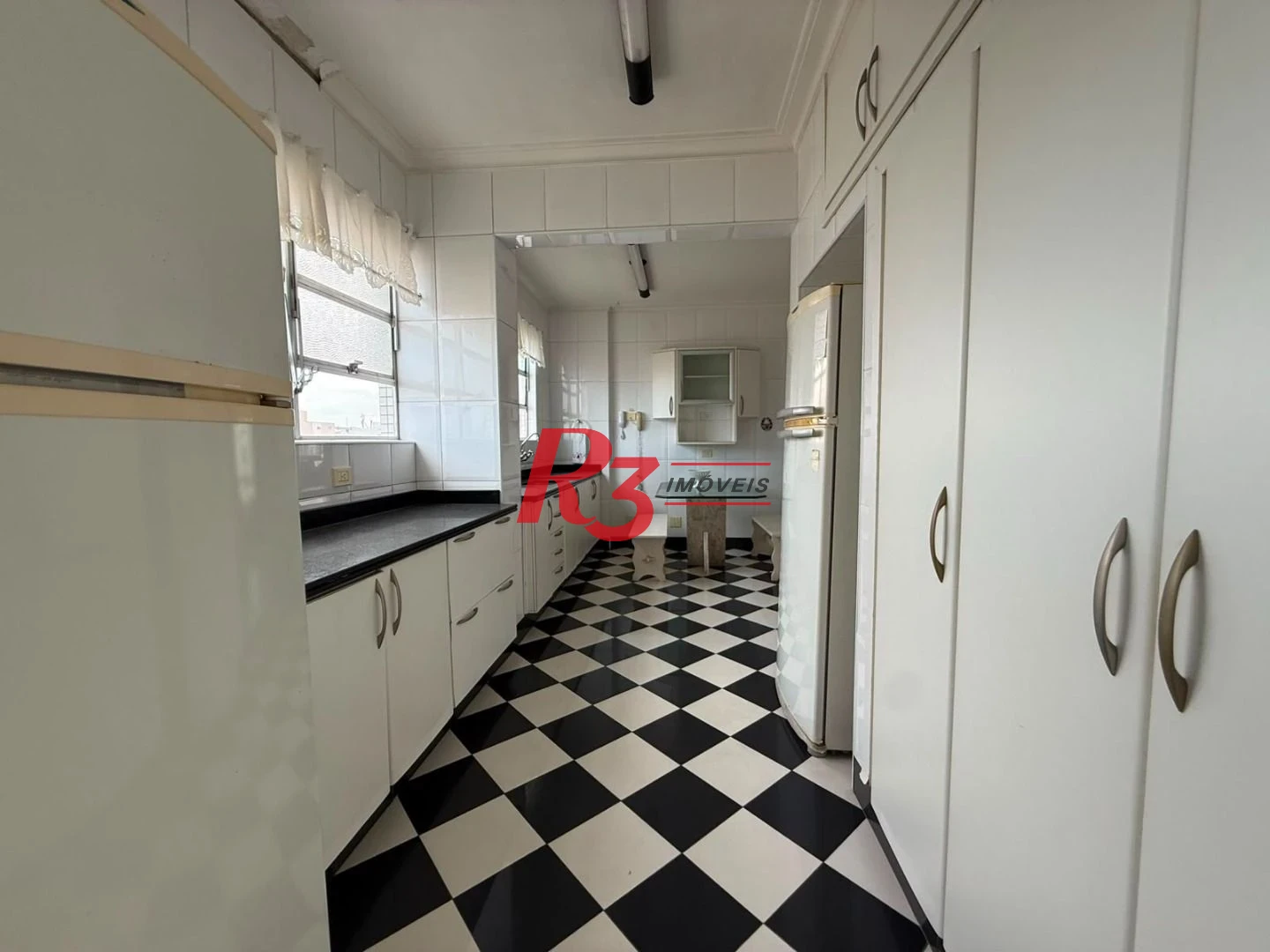 Apartamento com 4 dormitórios à venda, 405 m² por R$ 2.130.000,00 - Boqueirão - Santos/SP