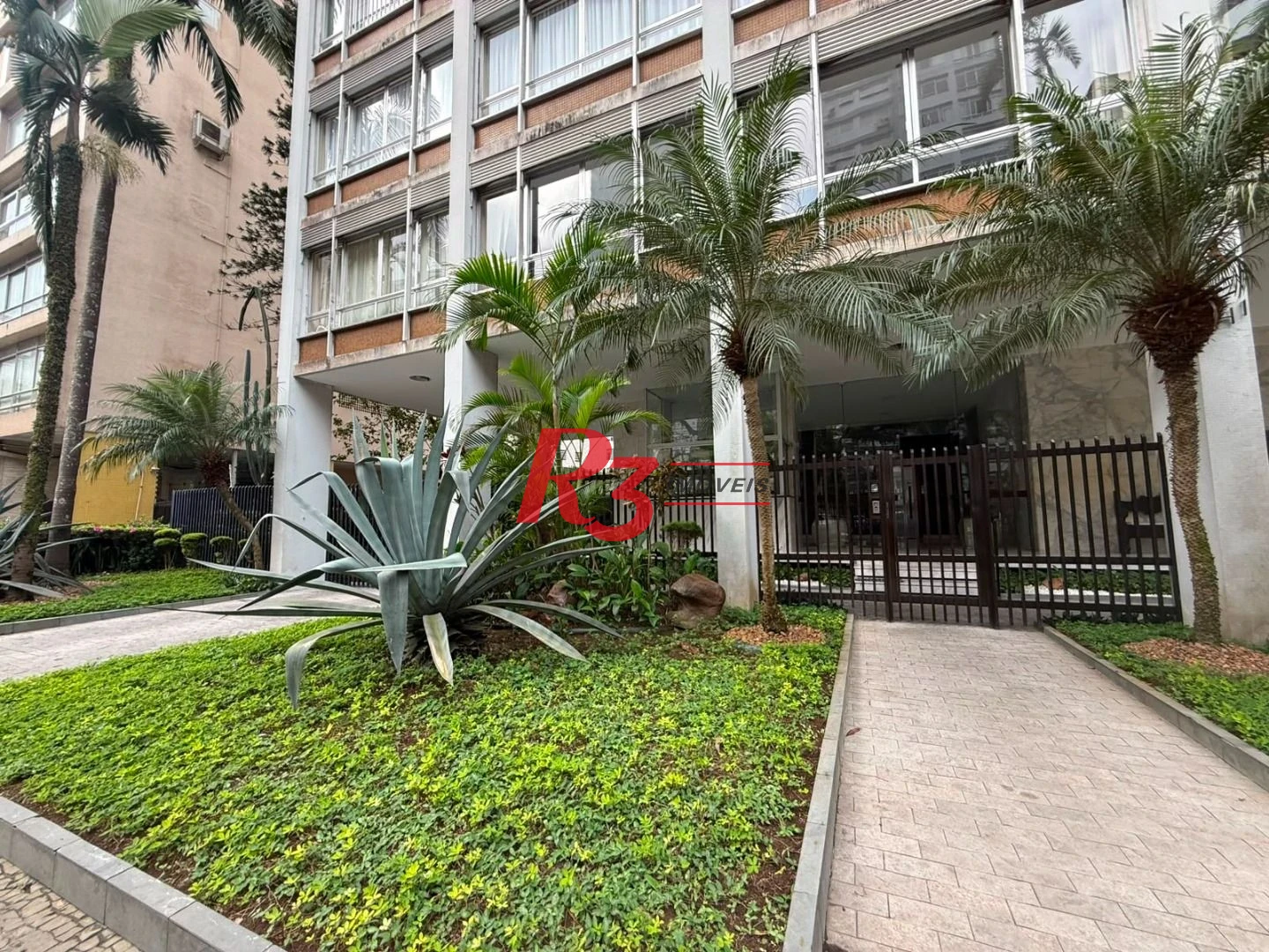 Apartamento com 4 dormitórios à venda, 405 m² por R$ 2.130.000,00 - Boqueirão - Santos/SP