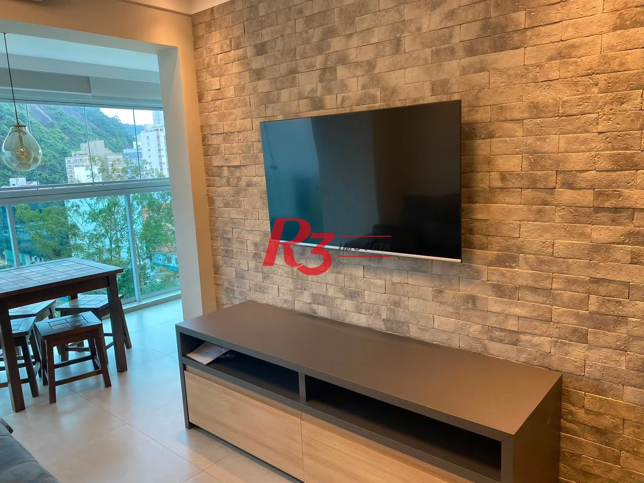 Apartamento com 1 dormitório para alugar, 48 m² por R$ 4.200,02/mês - José Menino - Santos/SP