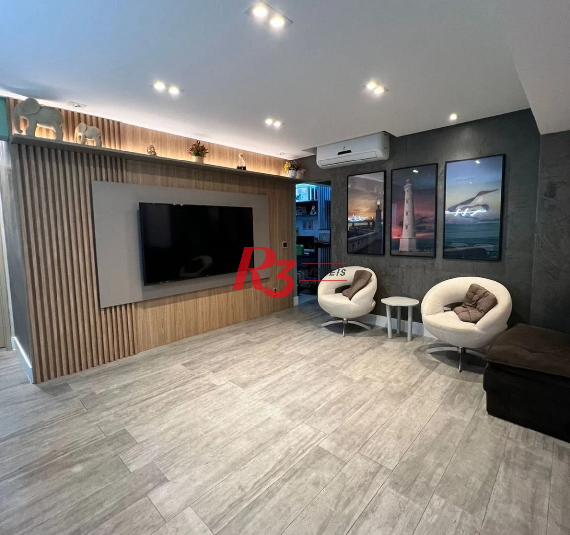 Apartamento com 3 dormitórios à venda, 111 m² por R$ 1.280.000,00 - Ponta da Praia - Santos/SP