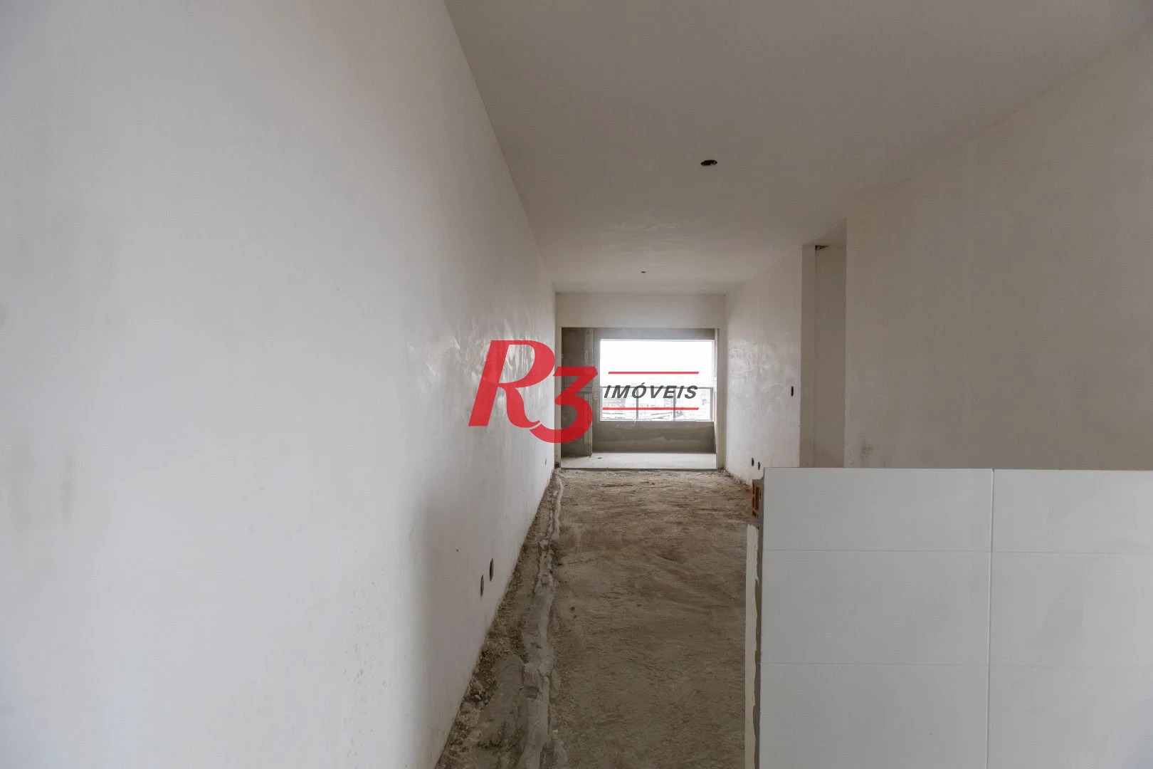 Apartamento com 2 dormitórios à venda, 73 m² por R$ 740.000,00 - Marapé - Santos/SP