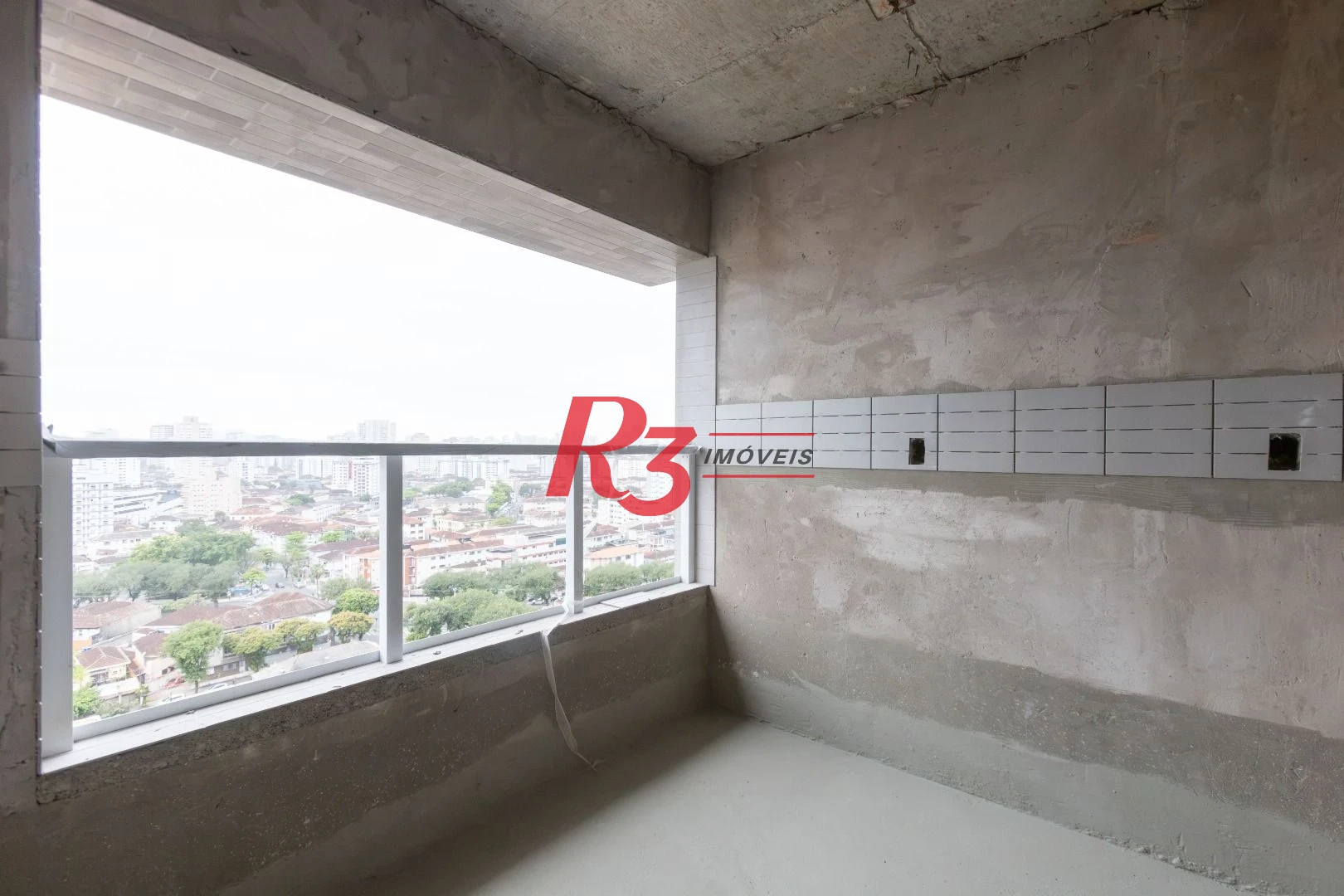 Apartamento com 2 dormitórios à venda, 73 m² por R$ 740.000,00 - Marapé - Santos/SP