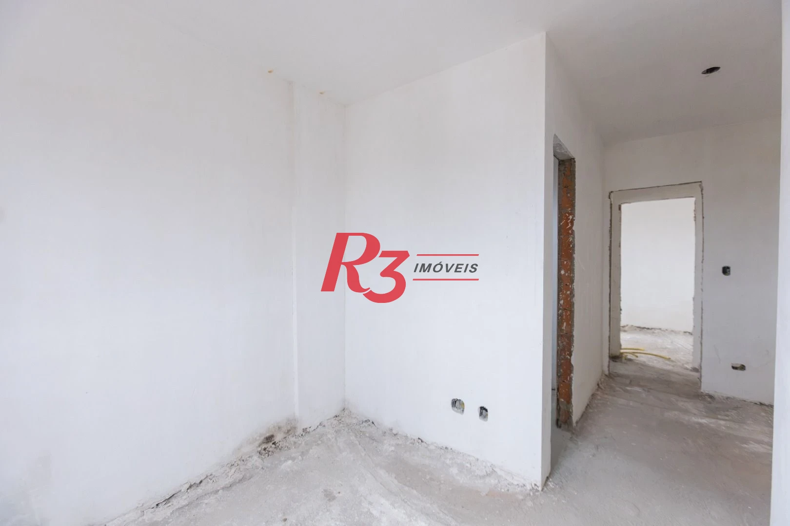 Apartamento com 2 dormitórios à venda, 73 m² por R$ 740.000,00 - Marapé - Santos/SP