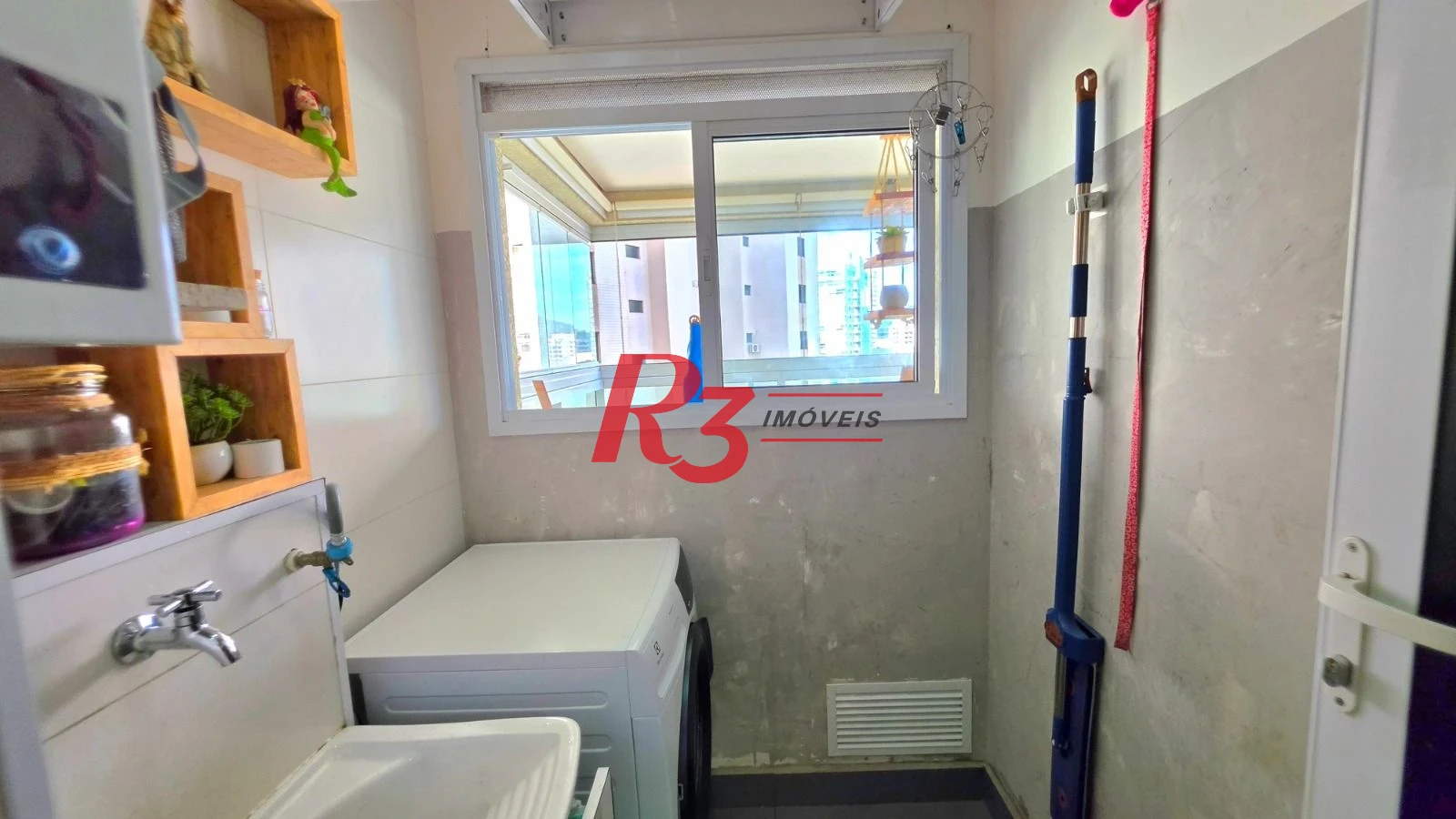 Apartamento com 1 dormitório à venda, 58 m² por R$ 690.000,00 - Ponta da Praia - Santos/SP