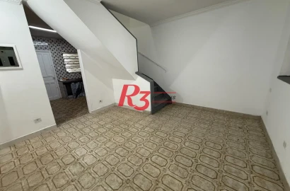 Sobrado com 2 dormitórios para alugar, 85 m² por R$ 4.300,00/mês - Ponta da Praia - Santos/SP