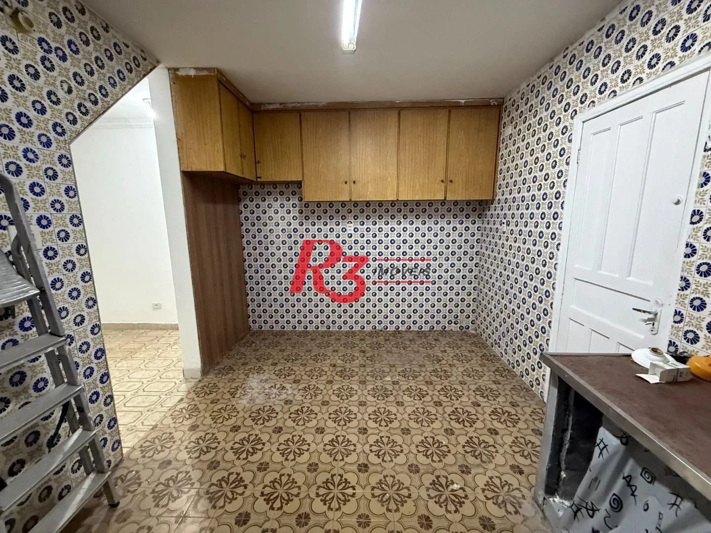 Sobrado com 2 dormitórios para alugar, 85 m² por R$ 4.300,00/mês - Ponta da Praia - Santos/SP