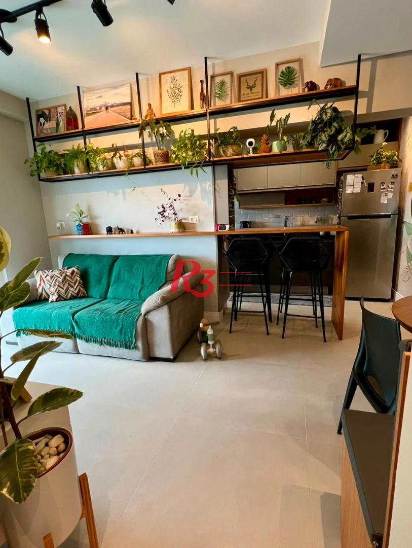 Apartamento com 2 dormitórios à venda, 69 m² por R$ 1.390.000,00 - Gonzaga - Santos/SP