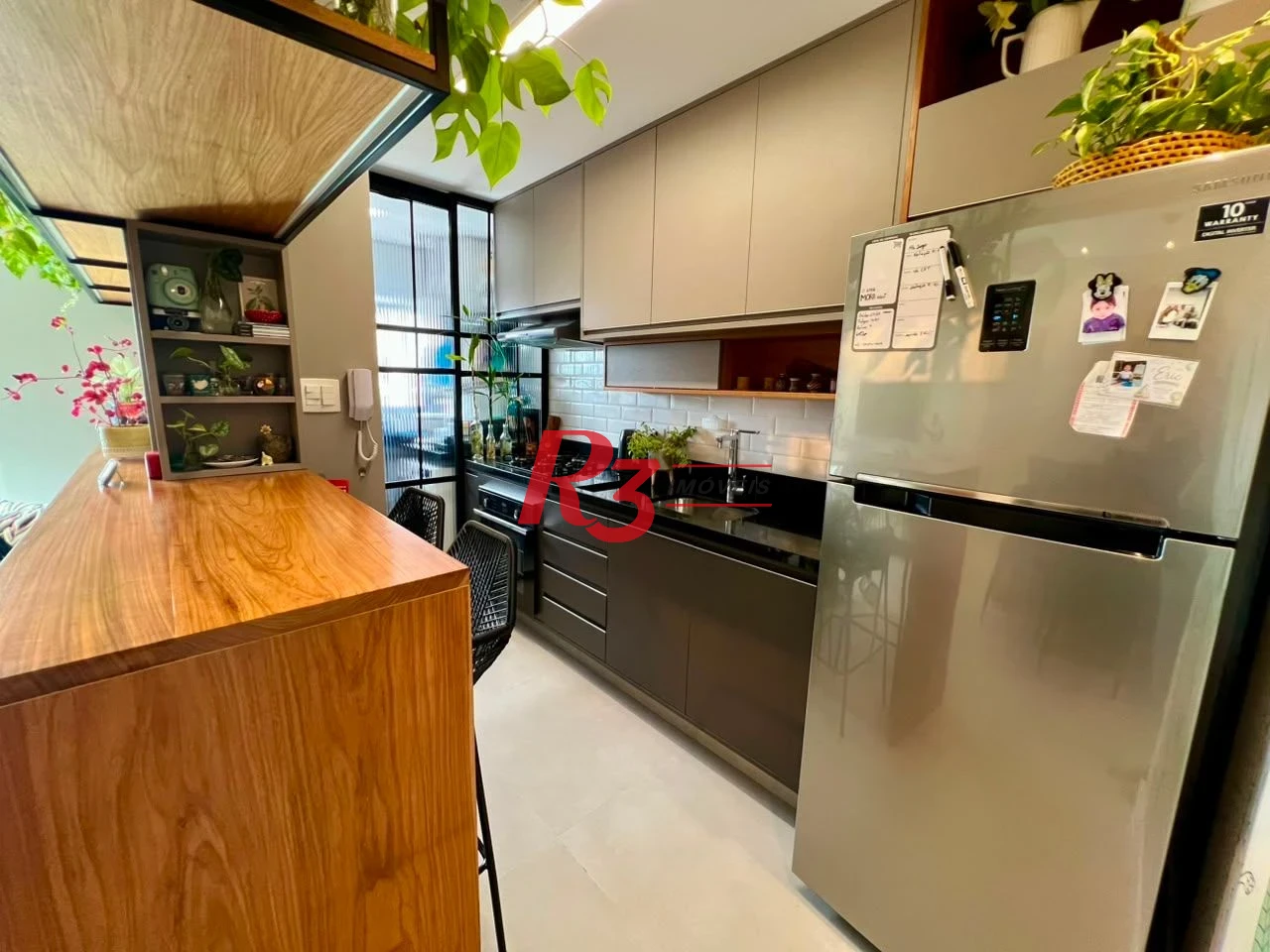 Apartamento com 2 dormitórios à venda, 69 m² por R$ 1.390.000,00 - Gonzaga - Santos/SP