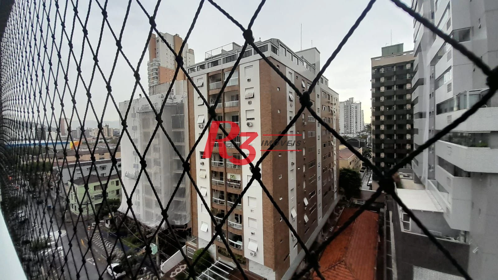 Apartamento com 2 dormitórios à venda, 103 m² por R$ 1.080.000,00 - Gonzaga - Santos/SP