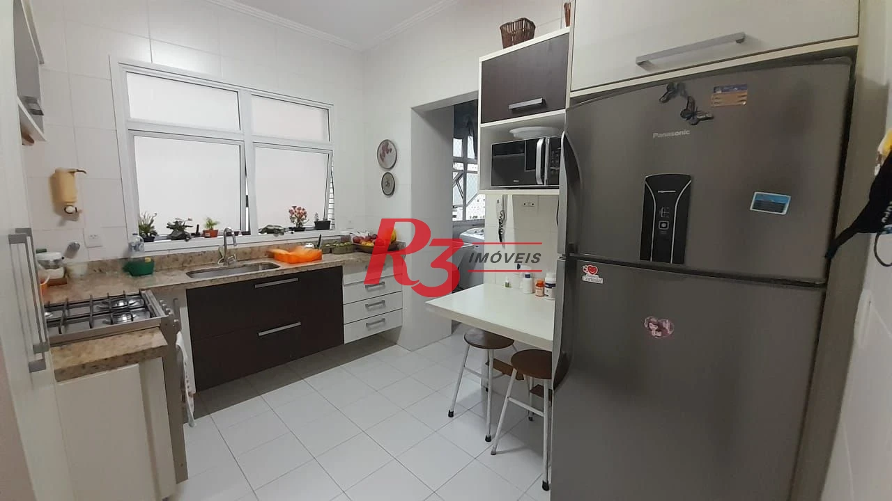 Apartamento com 2 dormitórios à venda, 103 m² por R$ 1.080.000,00 - Gonzaga - Santos/SP