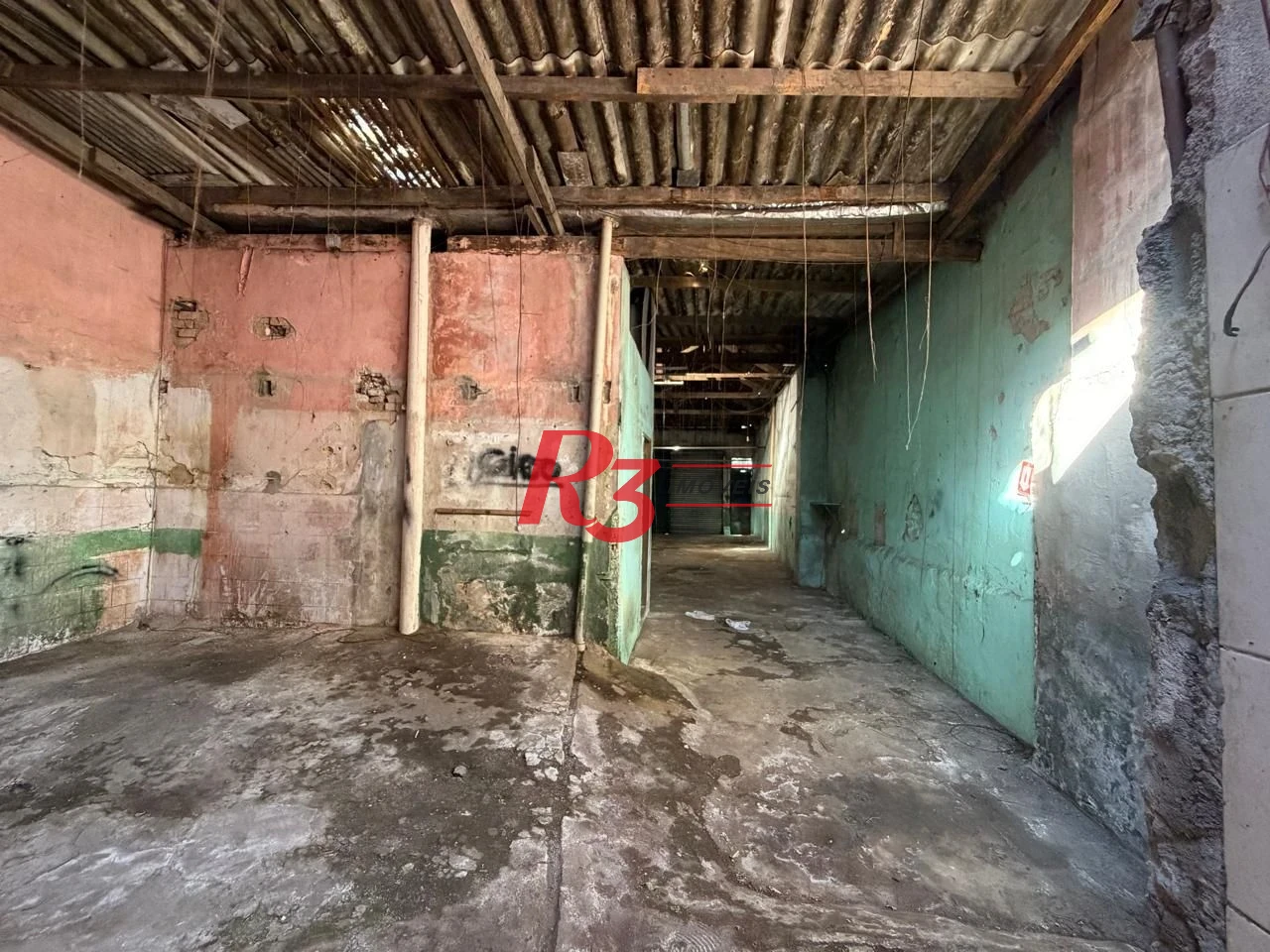 Galpão para alugar, 186 m² por R$ 6.282,00/mês - Paquetá - Santos/SP