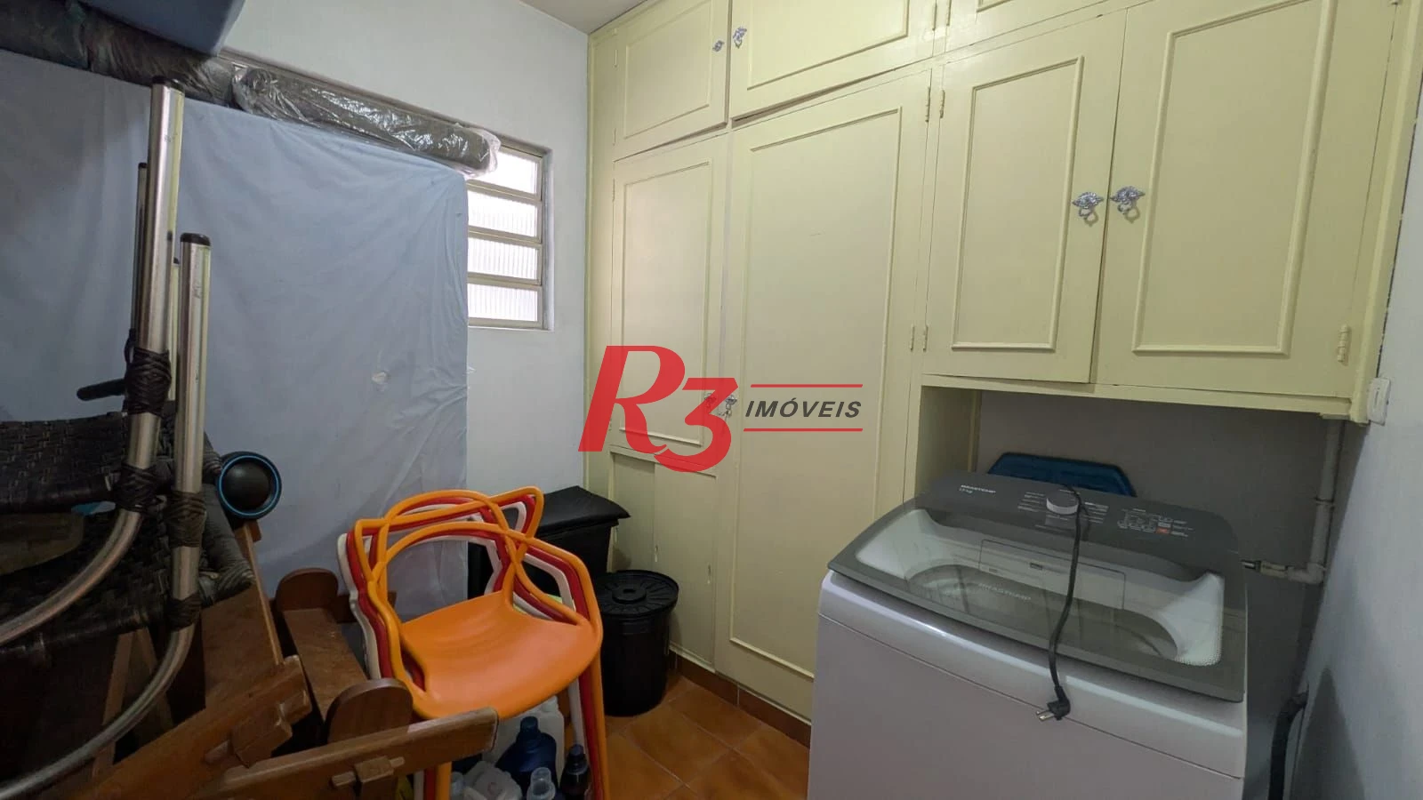 Apartamento com 3 dormitórios à venda, 137 m² por R$ 647.000,00 - Boqueirão - Santos/SP