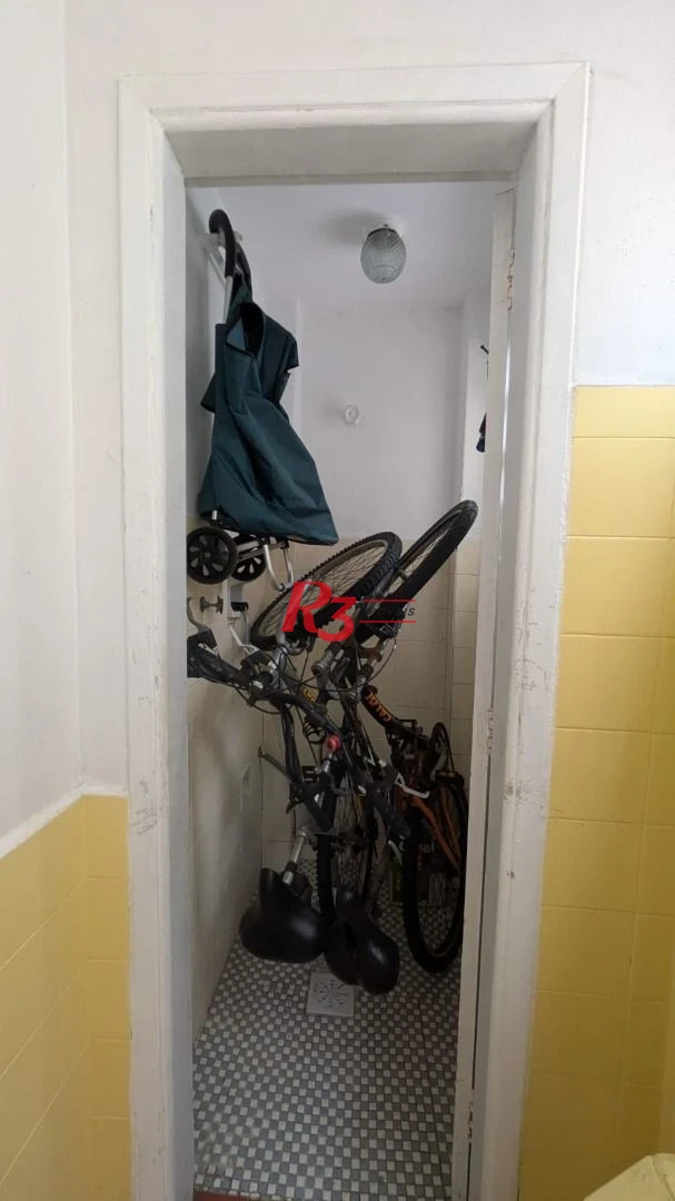 Apartamento com 3 dormitórios à venda, 137 m² por R$ 647.000,00 - Boqueirão - Santos/SP
