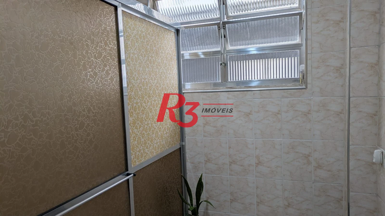 Apartamento com 3 dormitórios à venda, 137 m² por R$ 647.000,00 - Boqueirão - Santos/SP
