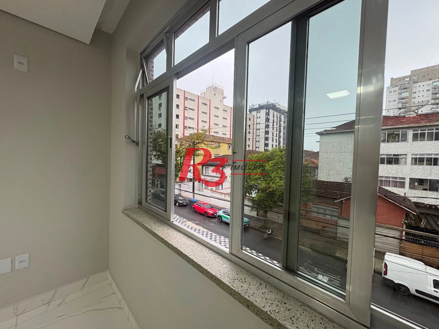 Apartamento com 2 dormitórios à venda, 96 m² por R$ 490.000,00 - Marapé - Santos/SP