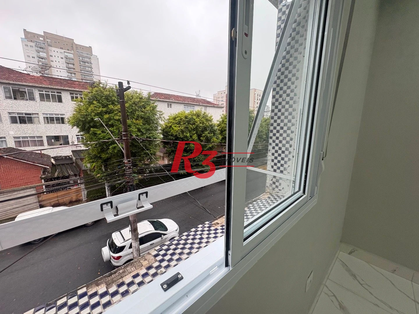 Apartamento com 2 dormitórios à venda, 96 m² por R$ 490.000,00 - Marapé - Santos/SP