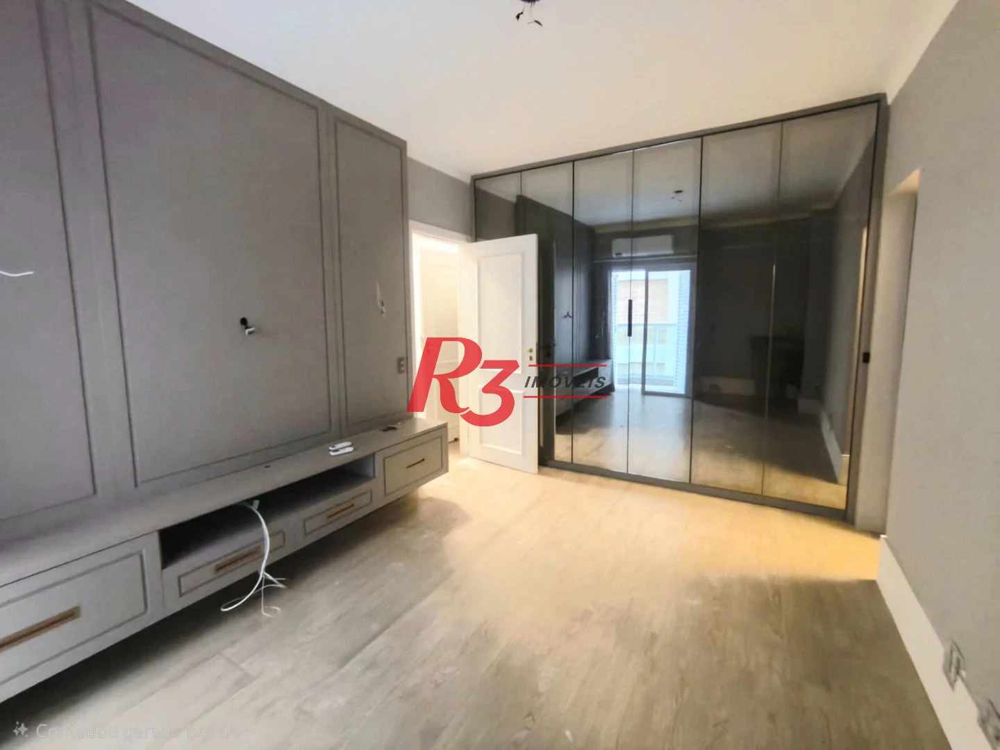 Apartamento com 3 dormitórios à venda, 145 m² por R$ 2.100.000,00 - Boqueirão - Santos/SP
