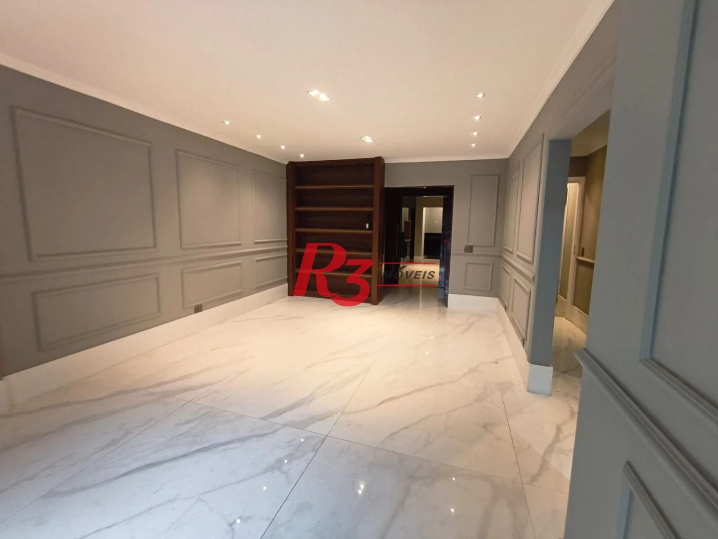 Apartamento com 3 dormitórios à venda, 145 m² por R$ 2.100.000,00 - Boqueirão - Santos/SP