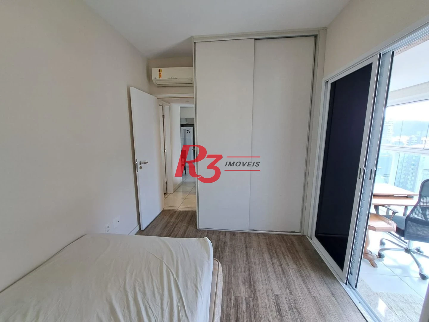 Apartamento com 2 dormitórios à venda, 69 m² por R$ 1.280.000,00 - Gonzaga - Santos/SP