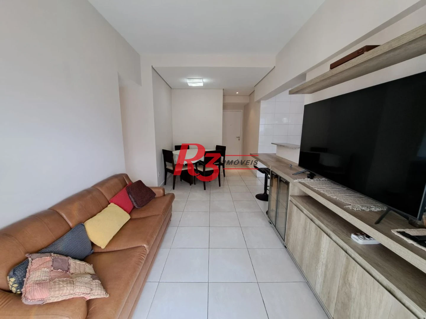 Apartamento com 2 dormitórios à venda, 69 m² por R$ 1.280.000,00 - Gonzaga - Santos/SP