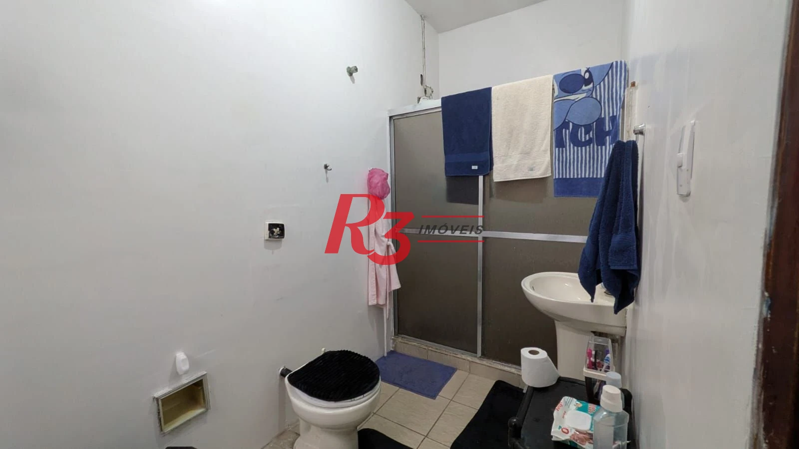 Sobrado com 2 dormitórios à venda, 69 m² por R$ 320.000,00 - Macuco - Santos/SP