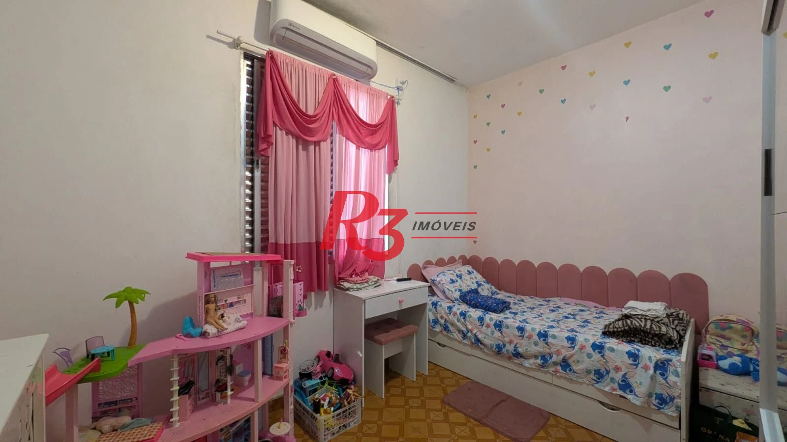 Sobrado com 2 dormitórios à venda, 69 m² por R$ 320.000,00 - Macuco - Santos/SP