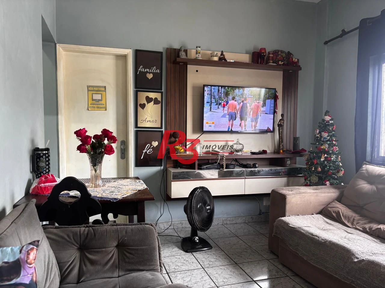 Apartamento com 2 dormitórios à venda, 54 m² por R$ 300.000,00 - Centro - São Vicente/SP