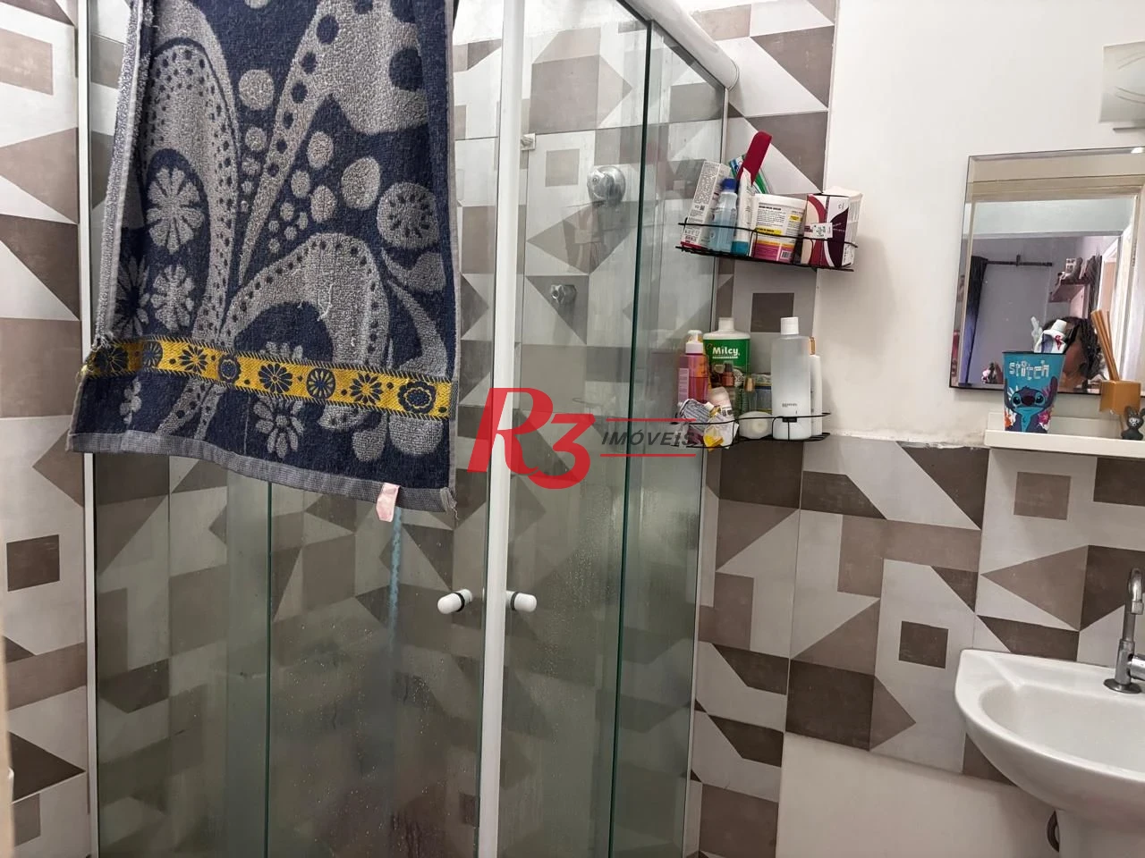 Apartamento com 2 dormitórios à venda, 54 m² por R$ 300.000,00 - Centro - São Vicente/SP