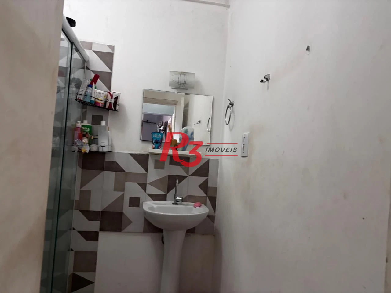 Apartamento com 2 dormitórios à venda, 54 m² por R$ 300.000,00 - Centro - São Vicente/SP