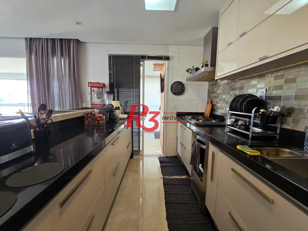 Apartamento com 3 dormitórios à venda, 171 m² por R$ 3.500.000,00 - Embaré - Santos/SP