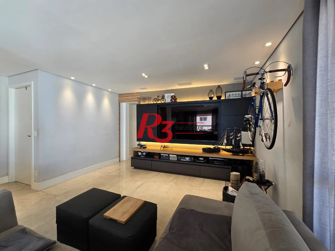 Apartamento com 3 dormitórios à venda, 171 m² por R$ 3.500.000,00 - Embaré - Santos/SP