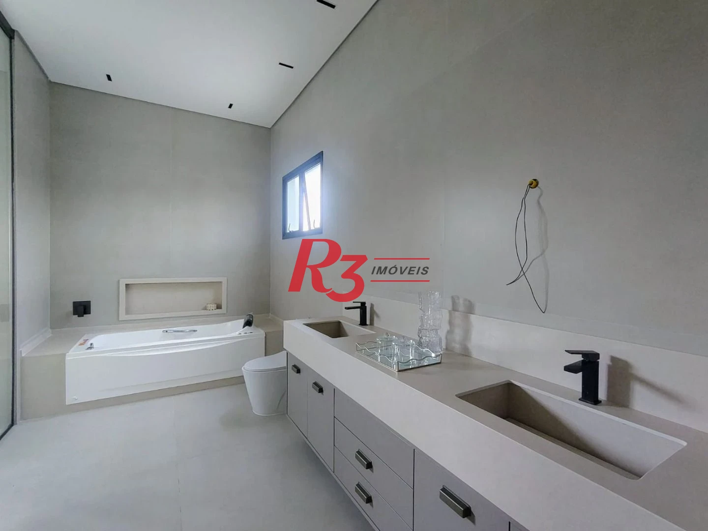 Casa com 7 dormitórios à venda, 850 m² por R$ 15.800.000,00 - Jardim Acapulco - Guarujá/SP