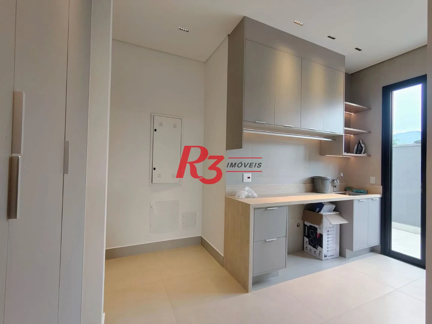Casa com 7 dormitórios à venda, 850 m² por R$ 15.800.000,00 - Jardim Acapulco - Guarujá/SP