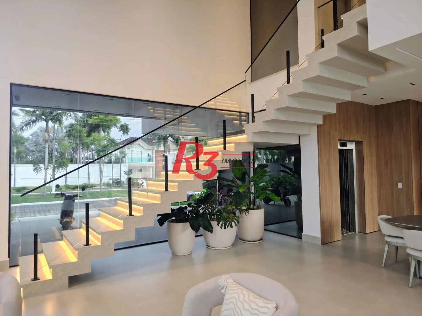 Casa com 7 dormitórios à venda, 850 m² por R$ 15.800.000,00 - Jardim Acapulco - Guarujá/SP