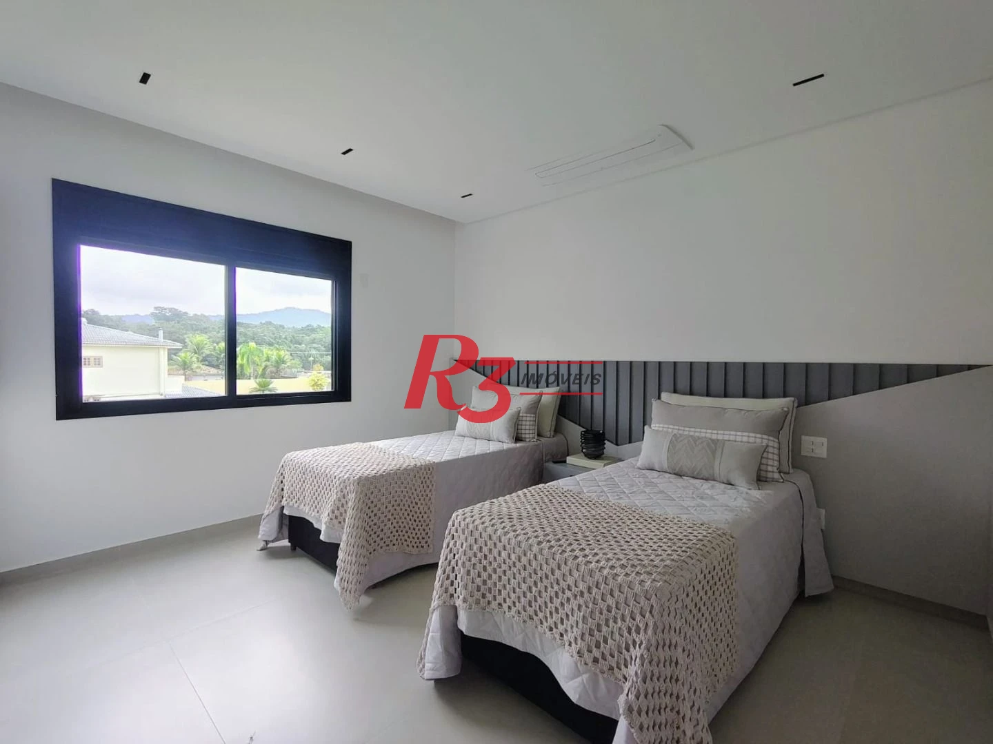 Casa com 7 dormitórios à venda, 850 m² por R$ 15.800.000,00 - Jardim Acapulco - Guarujá/SP