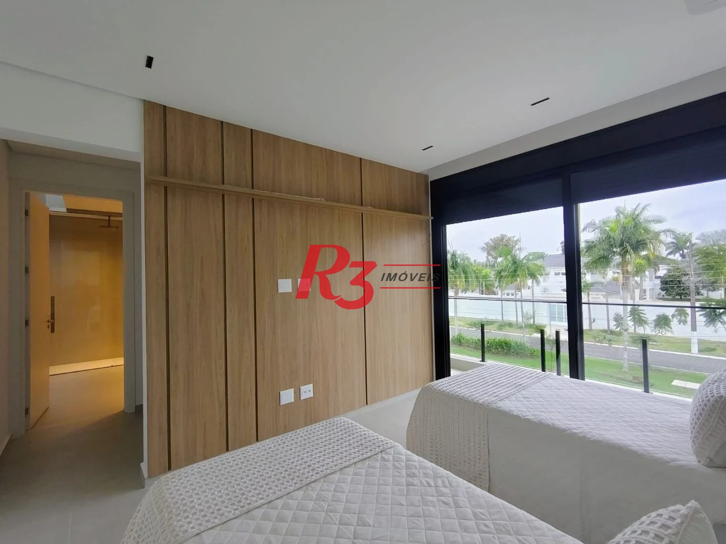 Casa com 7 dormitórios à venda, 850 m² por R$ 15.800.000,00 - Jardim Acapulco - Guarujá/SP