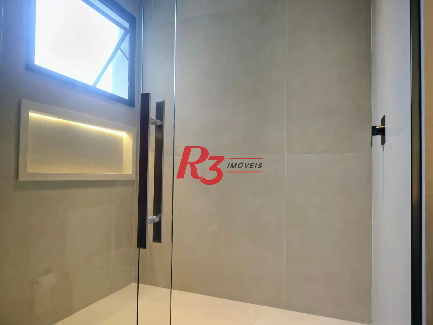 Casa com 7 dormitórios à venda, 850 m² por R$ 15.800.000,00 - Jardim Acapulco - Guarujá/SP