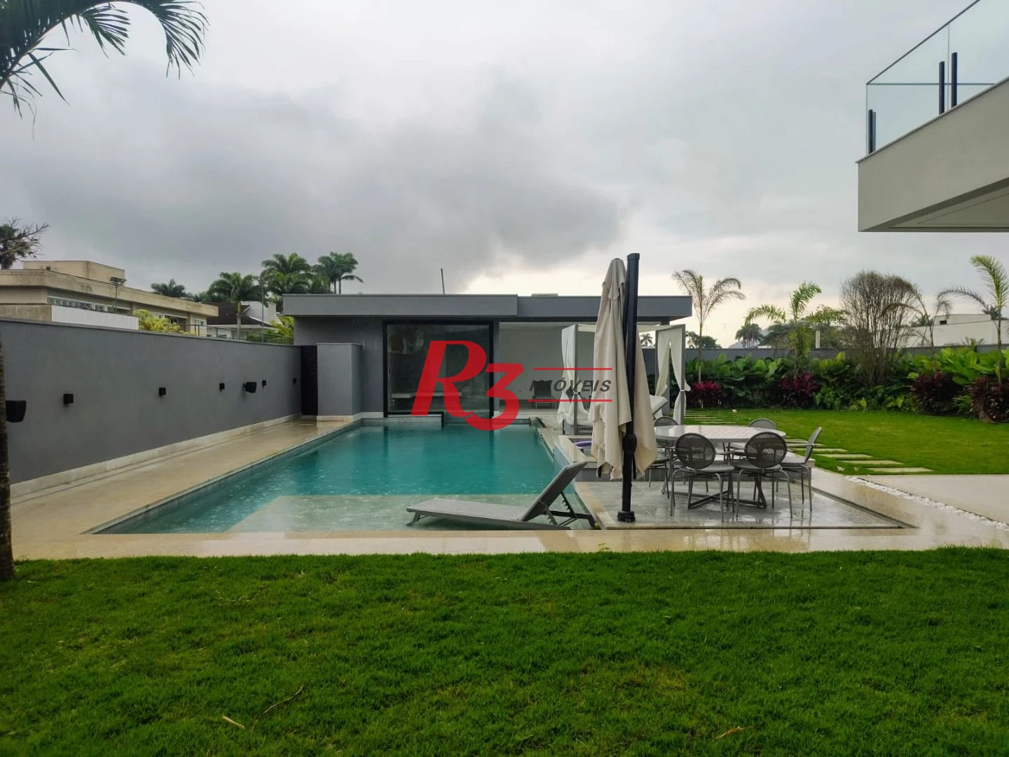 Casa com 7 dormitórios à venda, 850 m² por R$ 15.800.000,00 - Jardim Acapulco - Guarujá/SP