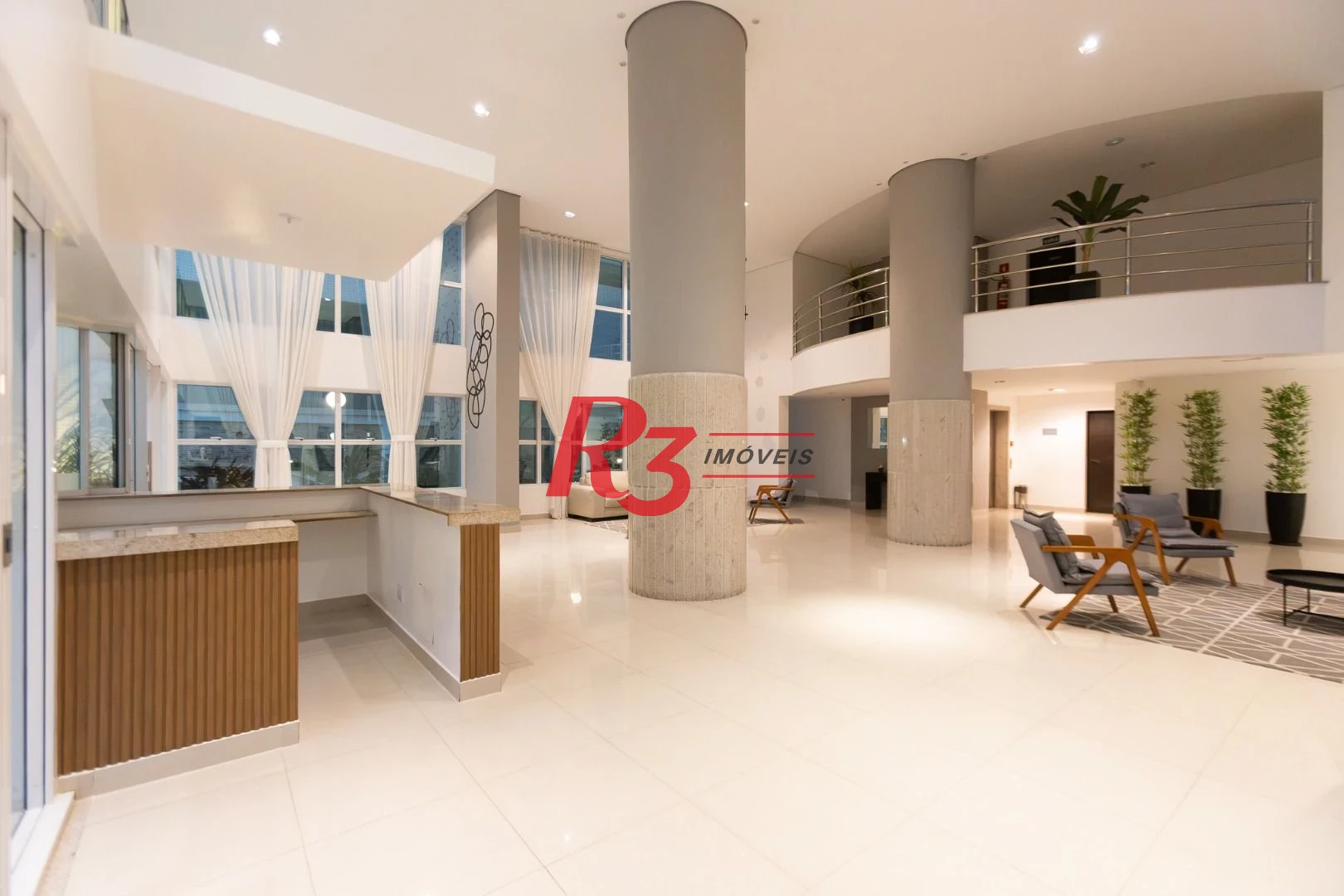 Apartamento com 3 dormitórios sendo 1 suíte à venda, 123 m² por R$ 1.630.000 - Ponta da Praia - Santos/SP