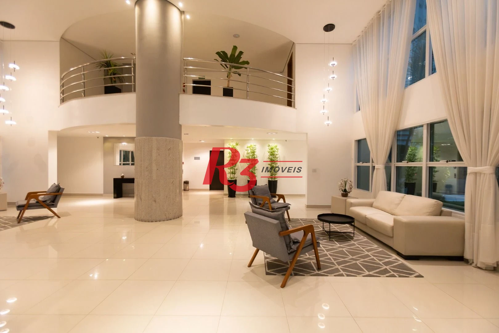 Apartamento com 3 dormitórios sendo 1 suíte à venda, 123 m² por R$ 1.630.000 - Ponta da Praia - Santos/SP