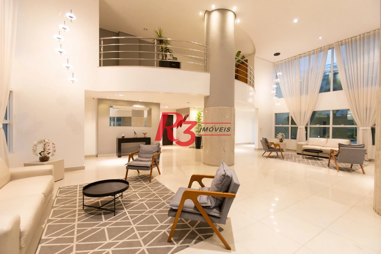 Apartamento com 3 dormitórios sendo 1 suíte à venda, 123 m² por R$ 1.630.000 - Ponta da Praia - Santos/SP