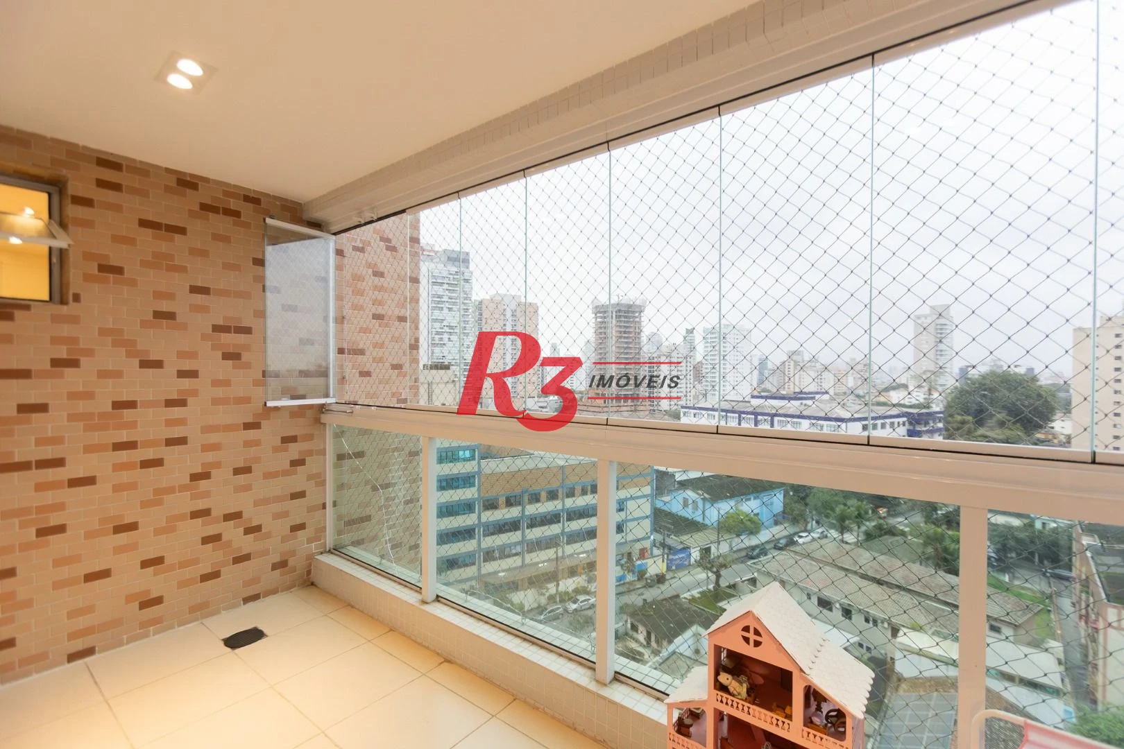 Apartamento com 3 dormitórios sendo 1 suíte à venda, 123 m² por R$ 1.630.000 - Ponta da Praia - Santos/SP