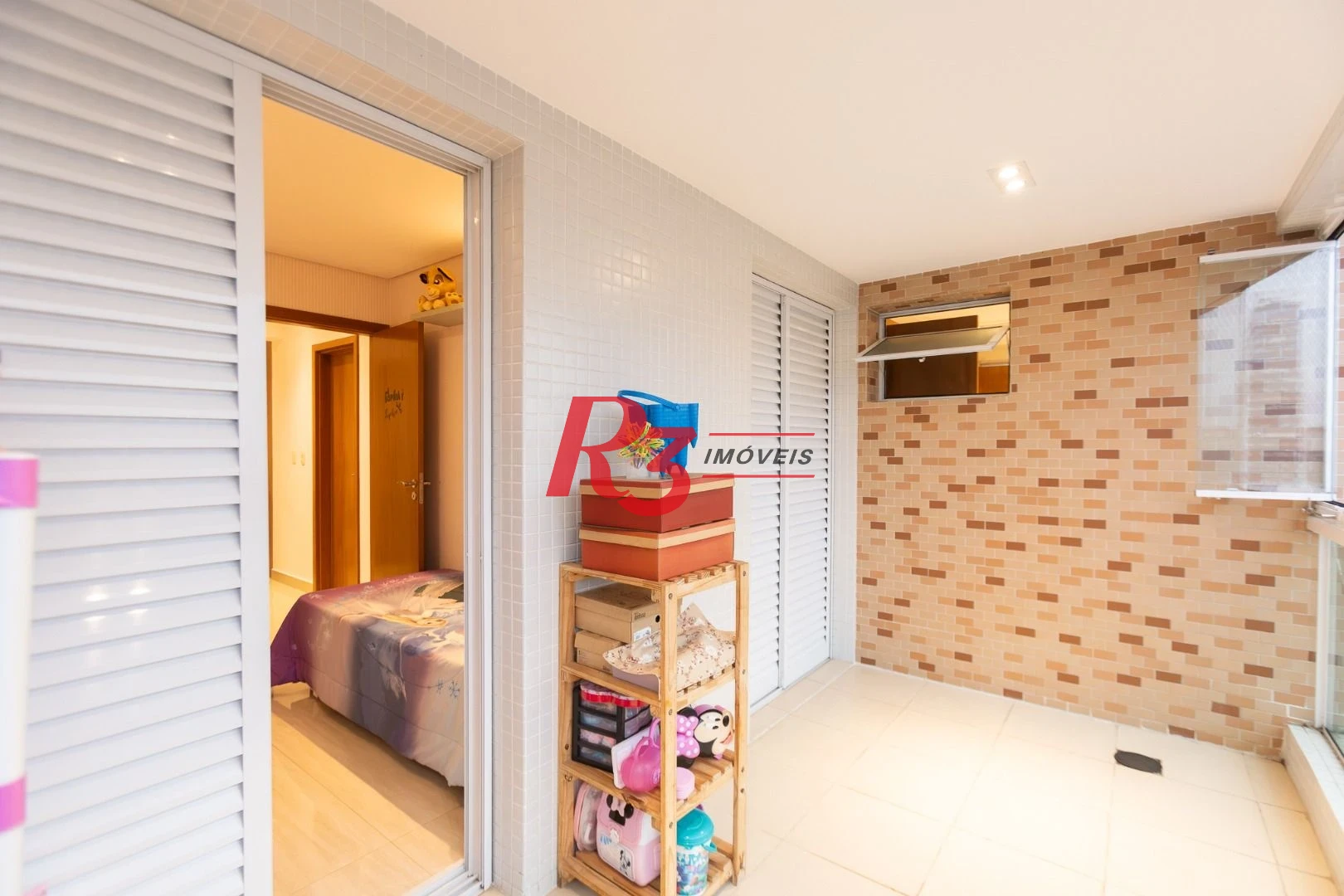 Apartamento com 3 dormitórios sendo 1 suíte à venda, 123 m² por R$ 1.630.000 - Ponta da Praia - Santos/SP
