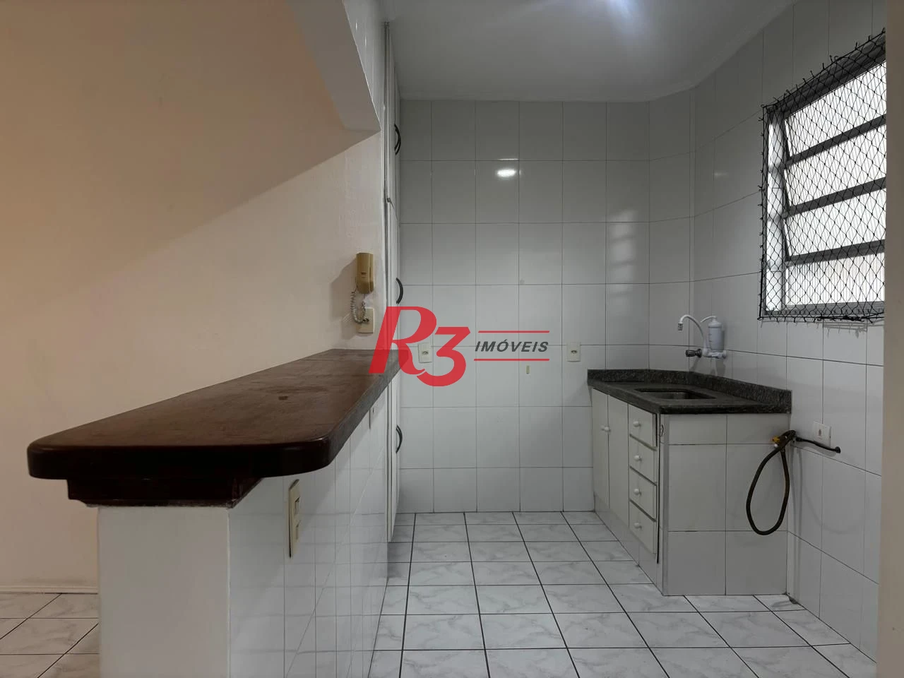 Apartamento com 1 dormitório para alugar, 65 m² por R$ 3.000,00/mês - Aparecida - Santos/SP