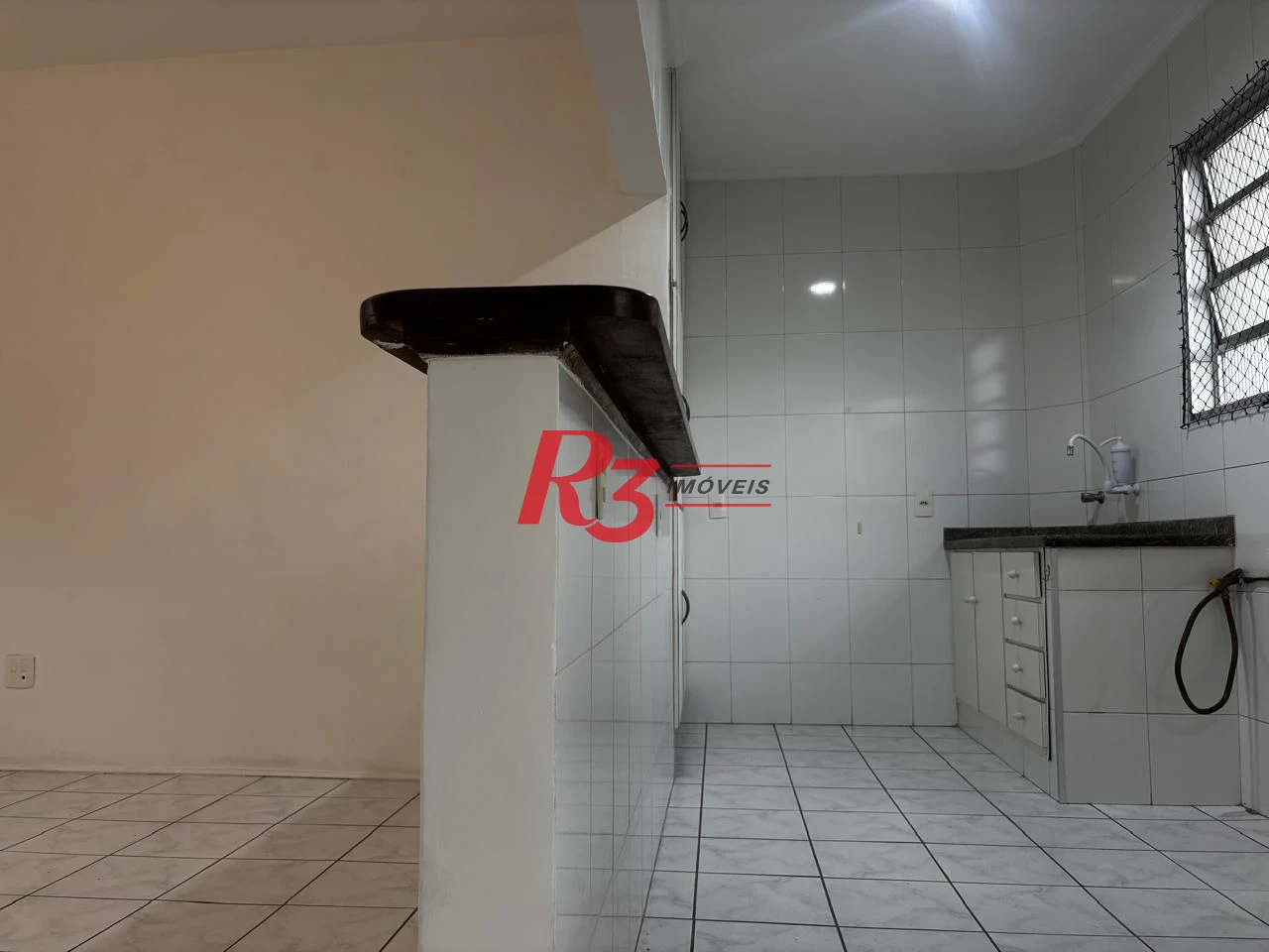 Apartamento com 1 dormitório para alugar, 65 m² por R$ 3.000,00/mês - Aparecida - Santos/SP
