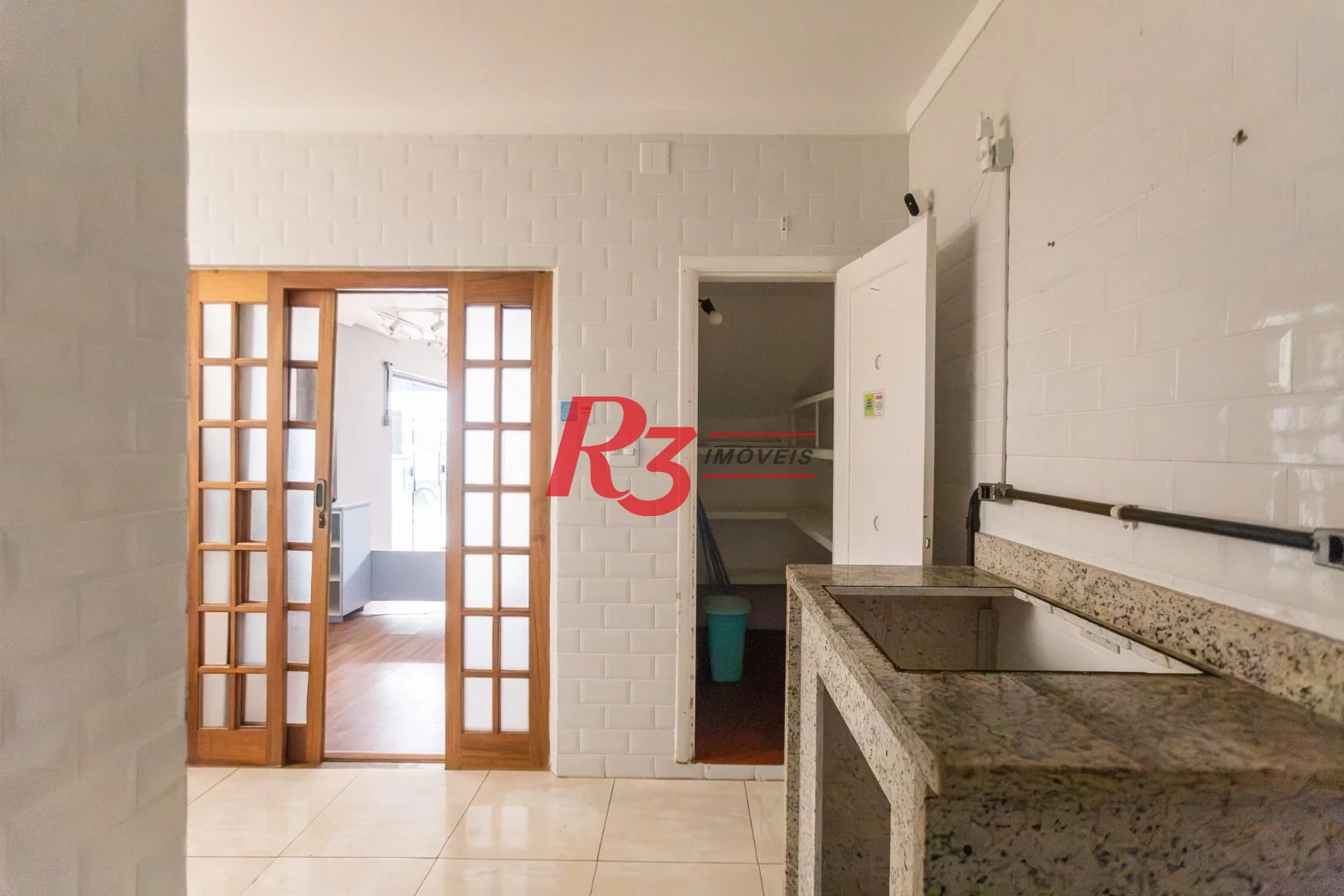 Casa para alugar, 91 m² por R$ 7.300,00/mês - Gonzaga - Santos/SP